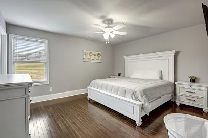 418 Caldwell Dr #1 — Photo 16