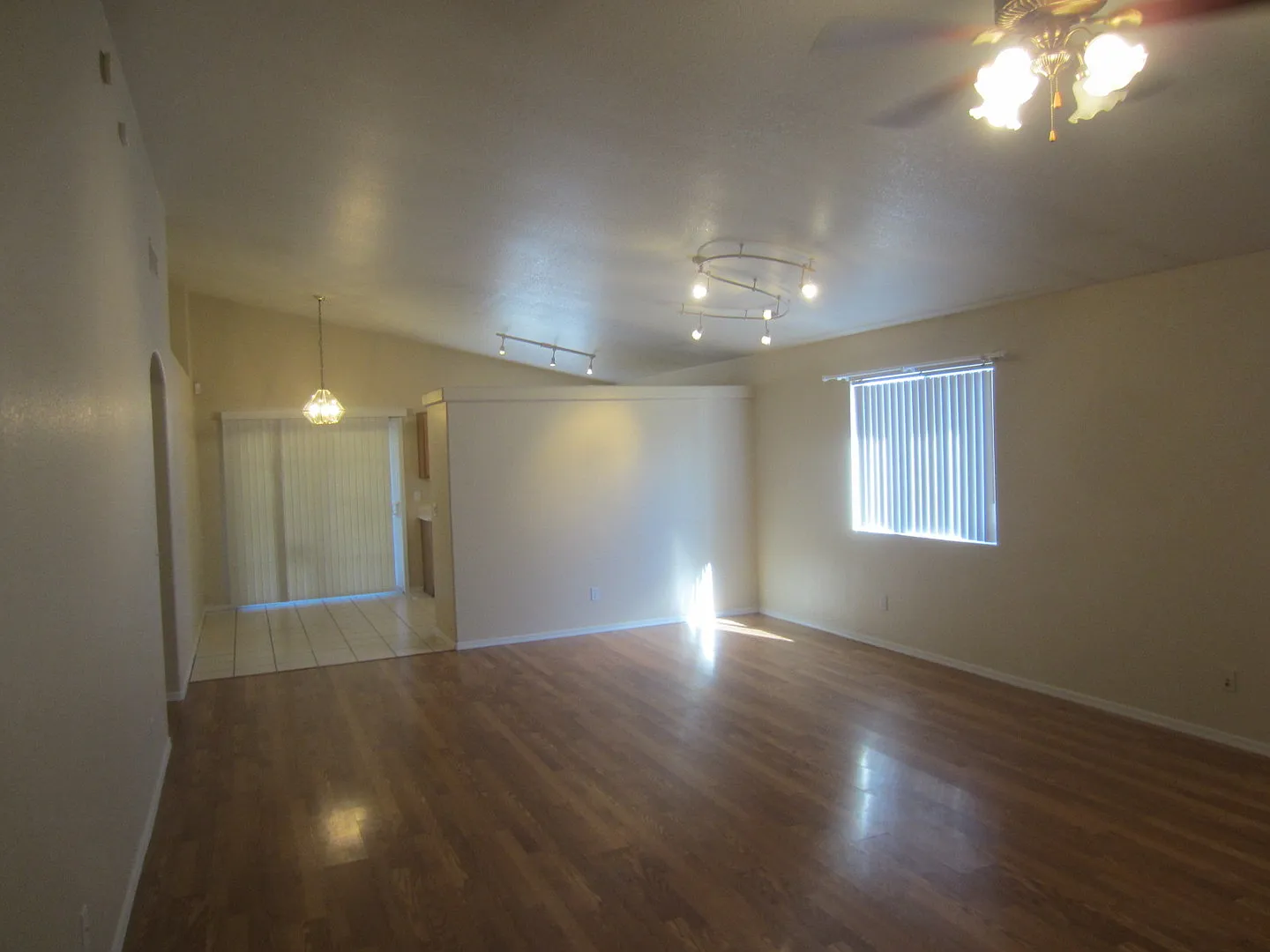 4 Bedrooms & 2 Baths with Big Back Yard and a Convenient Near Eastside Location — Photo 4