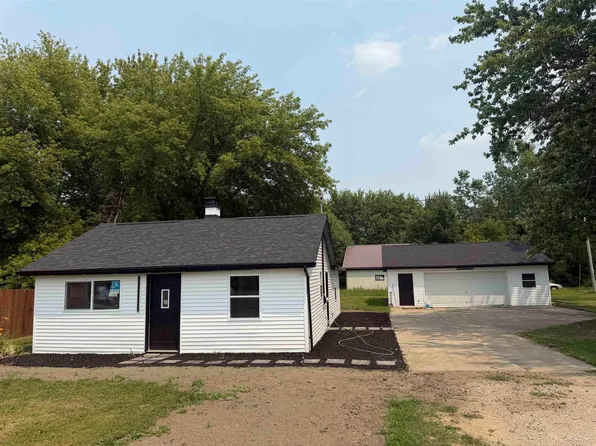 9095 East Rd, Burt, MI 48417