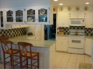 12631 Lakeland Dr, Saint Joseph, MO 64506