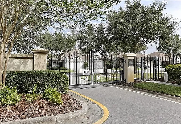 31501 Shaker Cir — Photo 47