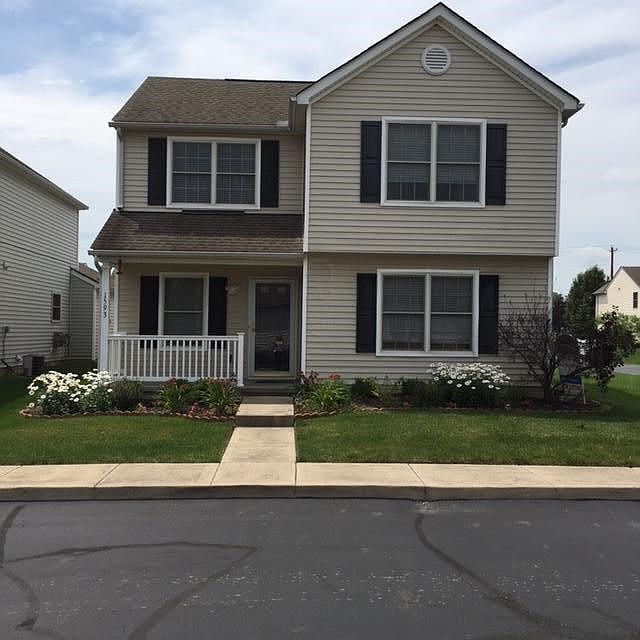1st image of 1593 Sarin St