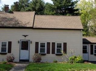 39 Pleasant St, Upton, MA 01568