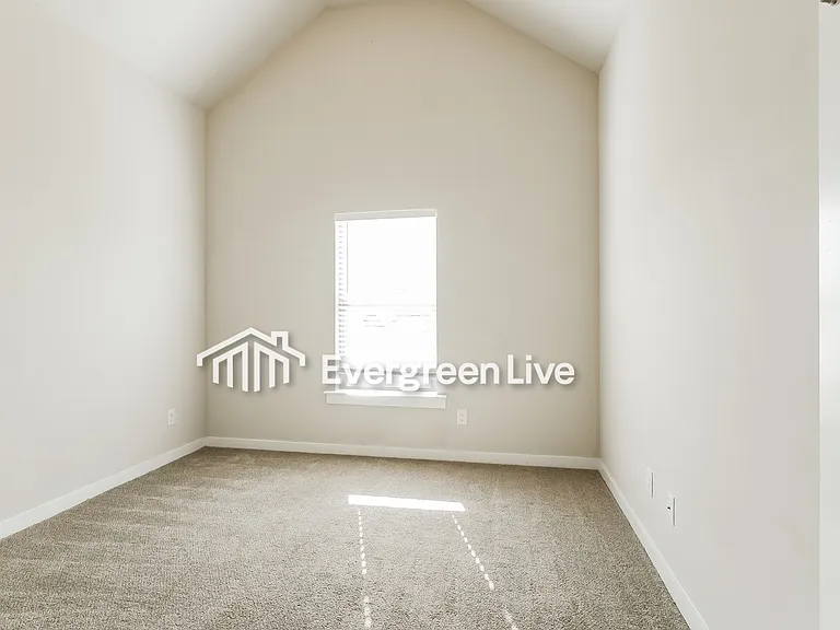 11 Wolf Ln — Photo 12