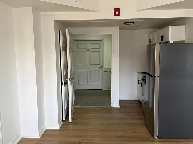 Park Place Apartments — Photo 54