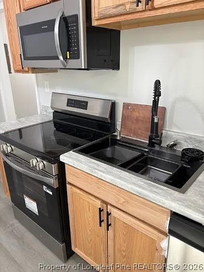 209 Gertrude St — Photo 5