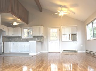 509 Lakeside Dr, East Stroudsburg, PA