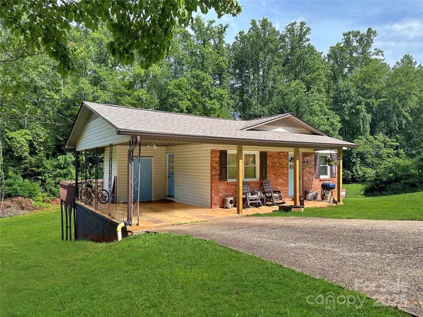 151 Sunny St, Marion, NC 28752