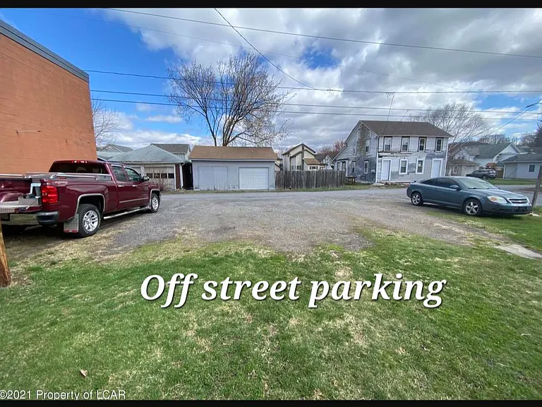 721 Main St #7 — Photo 7