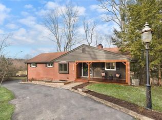 709 Woodland Dr, Pittsburgh, PA