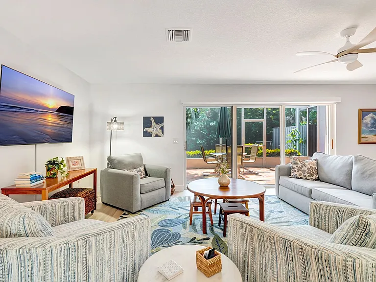 4949 N Highway A1A #204 — Photo 14