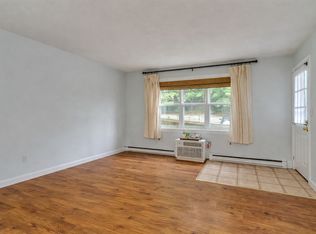 14 Flintlock Ln APT 1, Merrimack, NH 03054