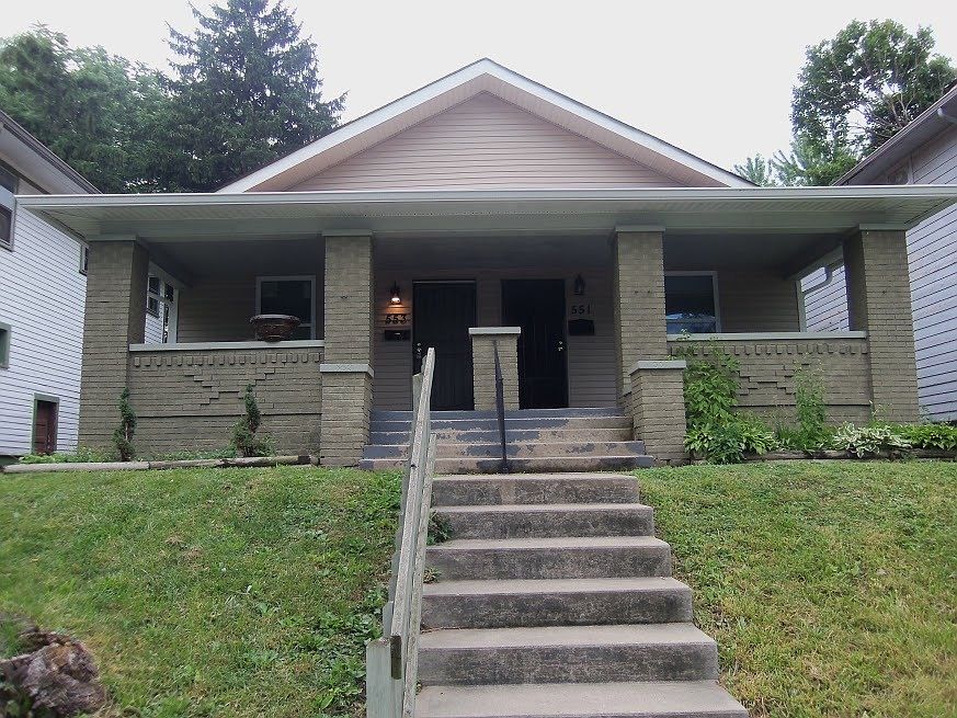 1st image of 553 N Oakland Ave