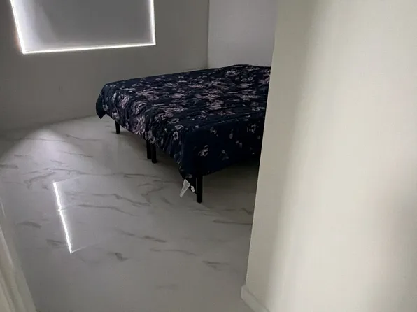 22541 West Plz #S, Miami, FL 33147
