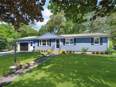30 Grassmere St, Warwick, RI, 02889