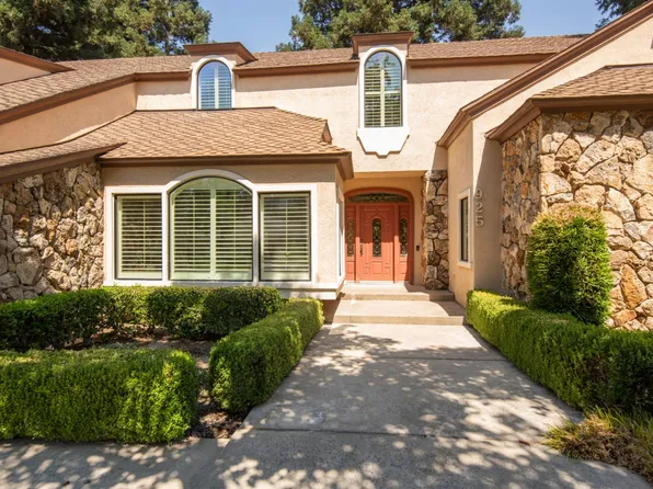 925 Scenic Ct, Modesto, CA 95355