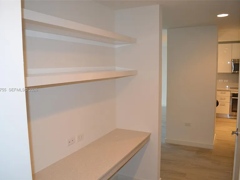 999 SW 1st Ave #2517 — Photo 14