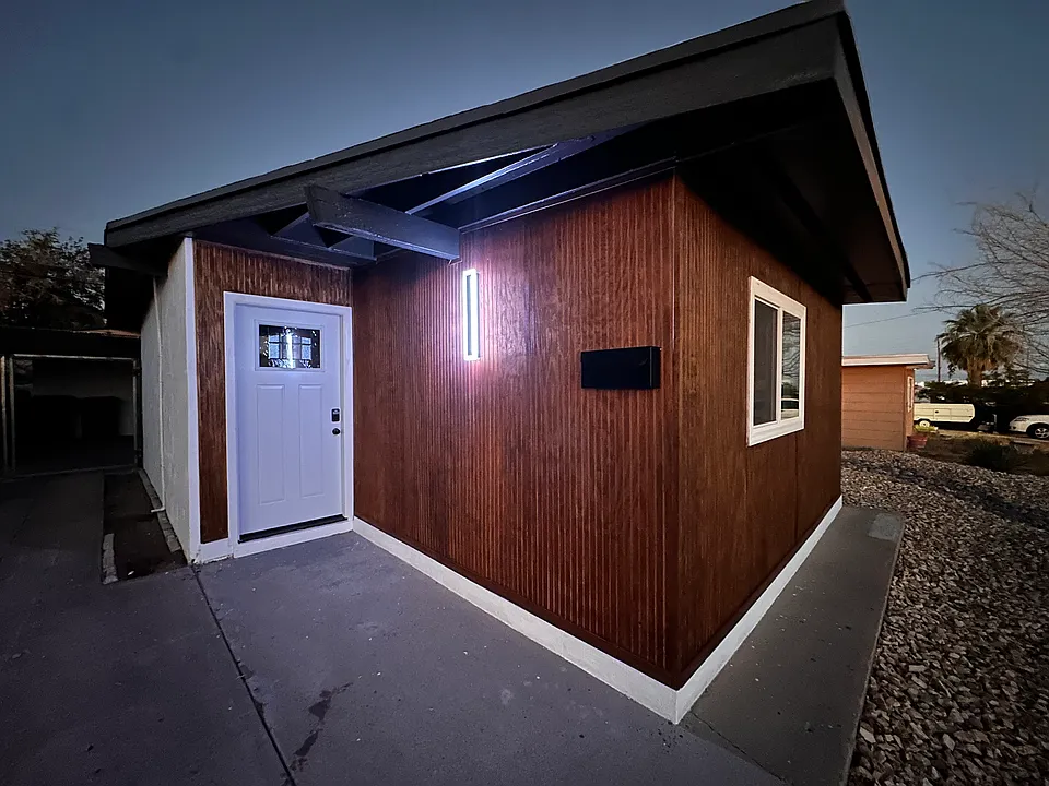 6251 Arapaho Rd