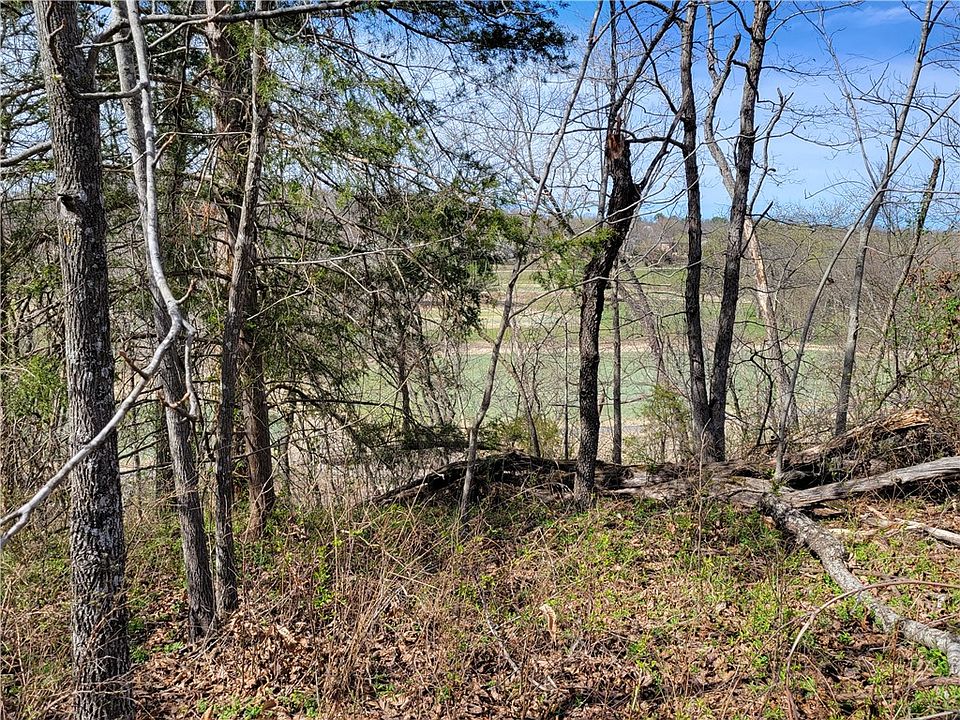 1st image of 19 Scalloway Dr