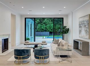 303 Saddlebranch Ct, Houston, TX 77024