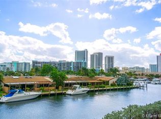 2500 Parkview Dr APT 303, Hallandale, FL 33009