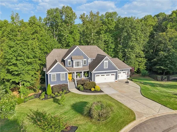 207 Old Avery Ct, Canton, GA 30115