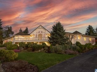 613 Fox Hollow Rd, Sequim, WA 98382