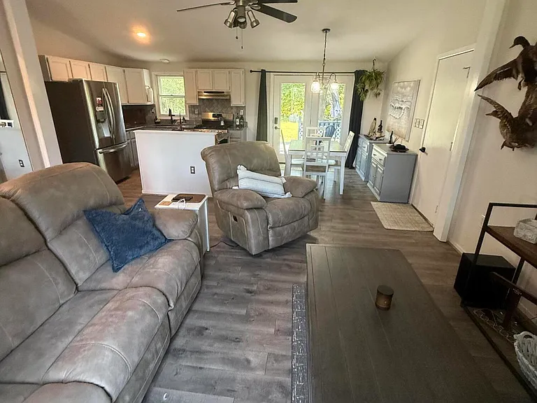 940 Anderson Rd — Photo 10