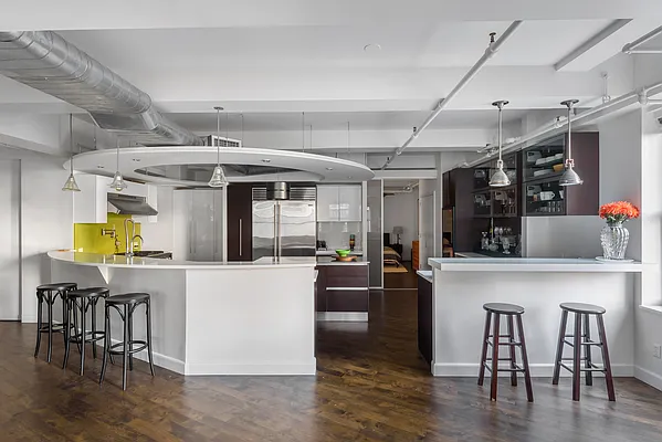 Rented by Compass | media 4