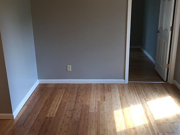 Living/Dining Area