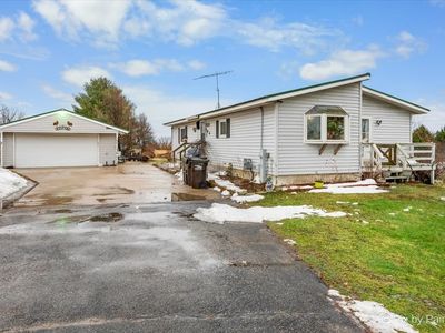 9416 Kemman Rd, Hebron, IL, 60034