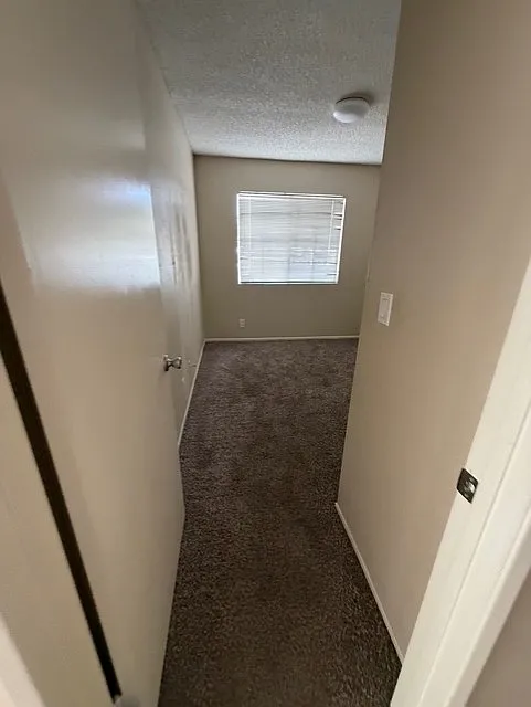 2 bed, 950 sqft, $2,325 — Photo 3
