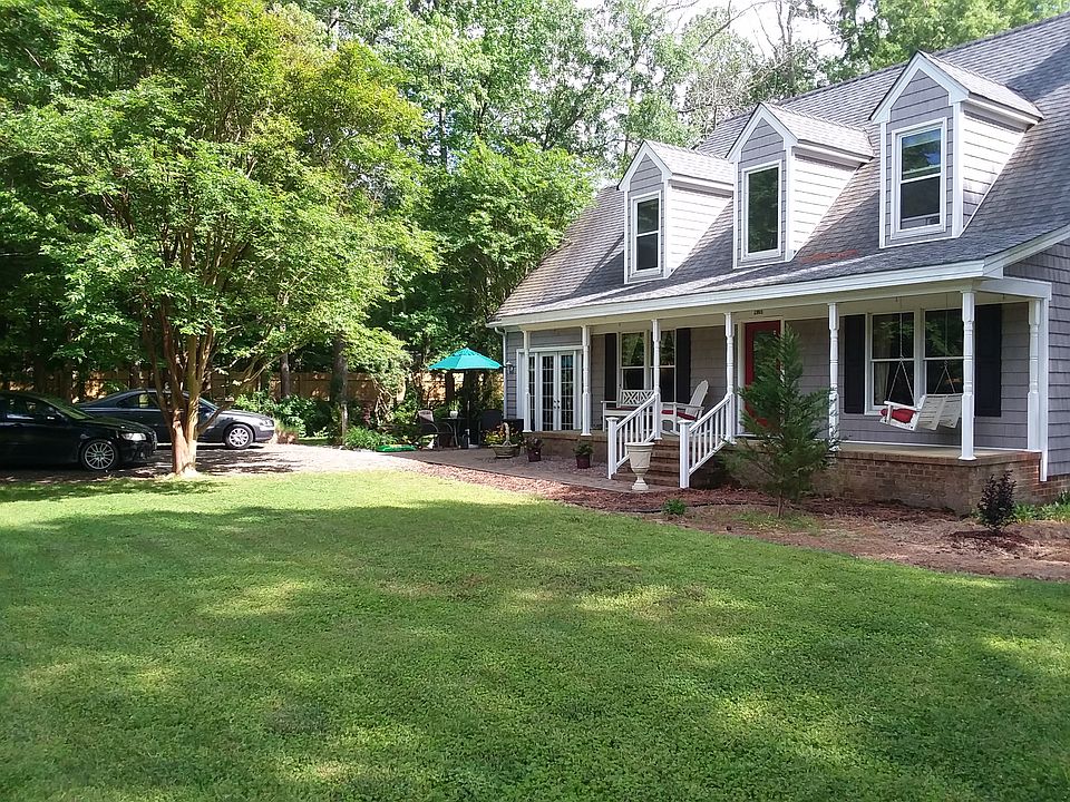 2nd image of 2065 Vaughan Rd