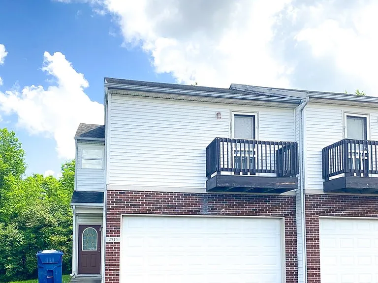2714 Wyndham Ct — Photo 1
