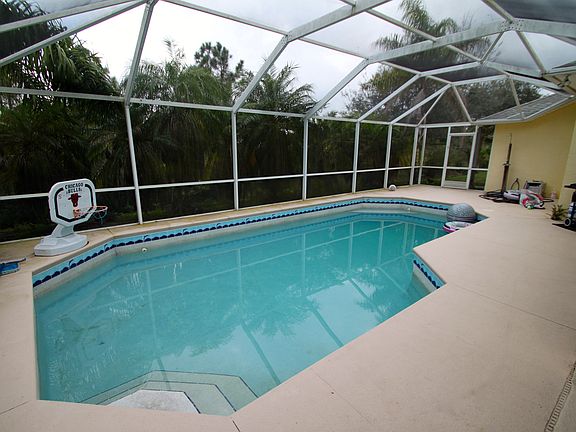 Heated Swimming Pool