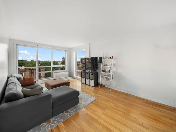 103 Quentin Road image 1 of 10