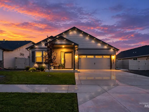 4939 E Patchwork Dr, Nampa, ID 83686