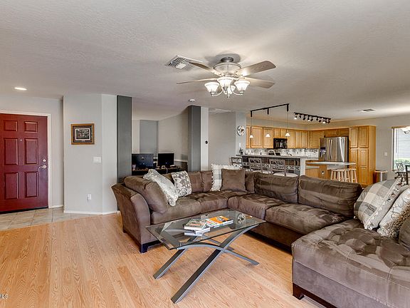 4th image of 2112 W Hasan Dr
