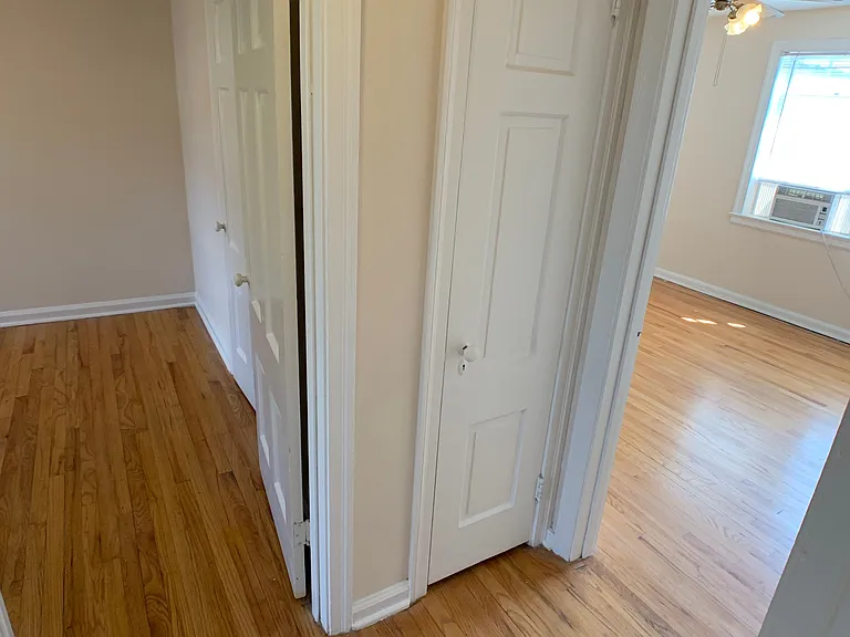 2848 Thornhill Rd — Photo 34