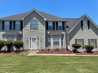 3474 Riverview Chase Dr, Ellenwood, GA