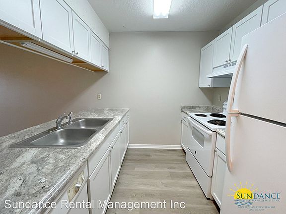 3rd image of 510-B Landview St