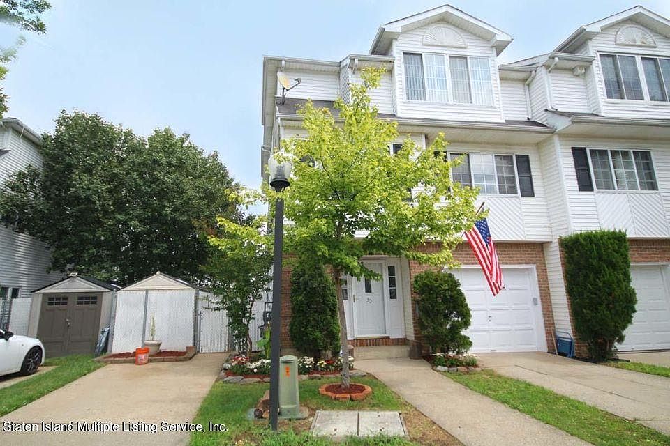 1st image of 30 Red Cedar Ln Floor 1