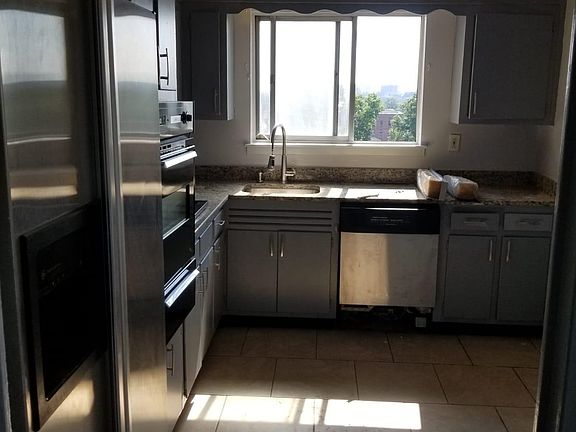 2nd image of 275 Prospect St APT 9L
