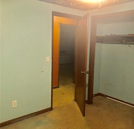 4th image of 295 Cindy Dr SE