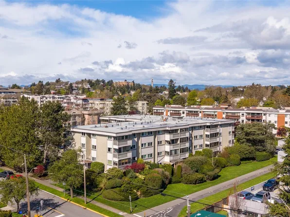 1525 Hillside Ave #401, Victoria, BC V8T 2C1