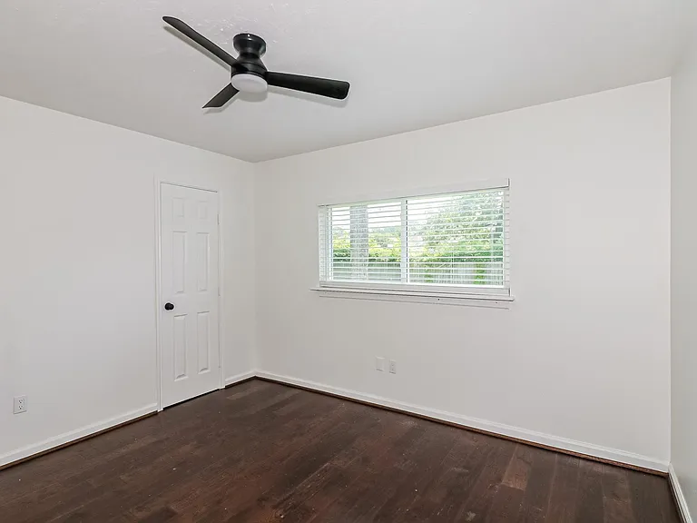 28914 Champion Oaks Dr — Photo 14