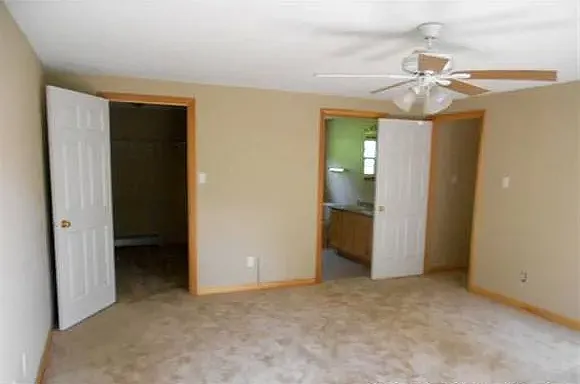 152 Exeter Rd — Photo 7
