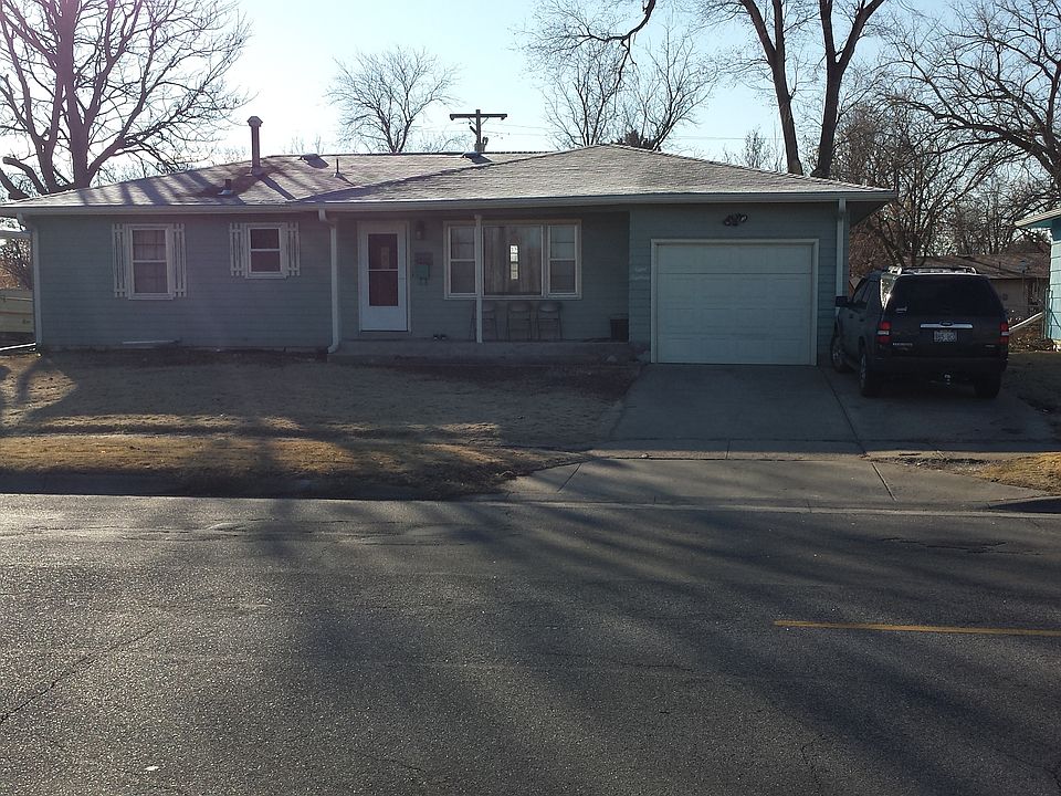 1st image of 818 E Cloud St
