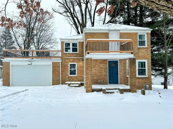335 Poplar St, Canal Fulton, OH 44614