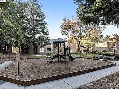 3268 Red Cedar Ter — Photo 11